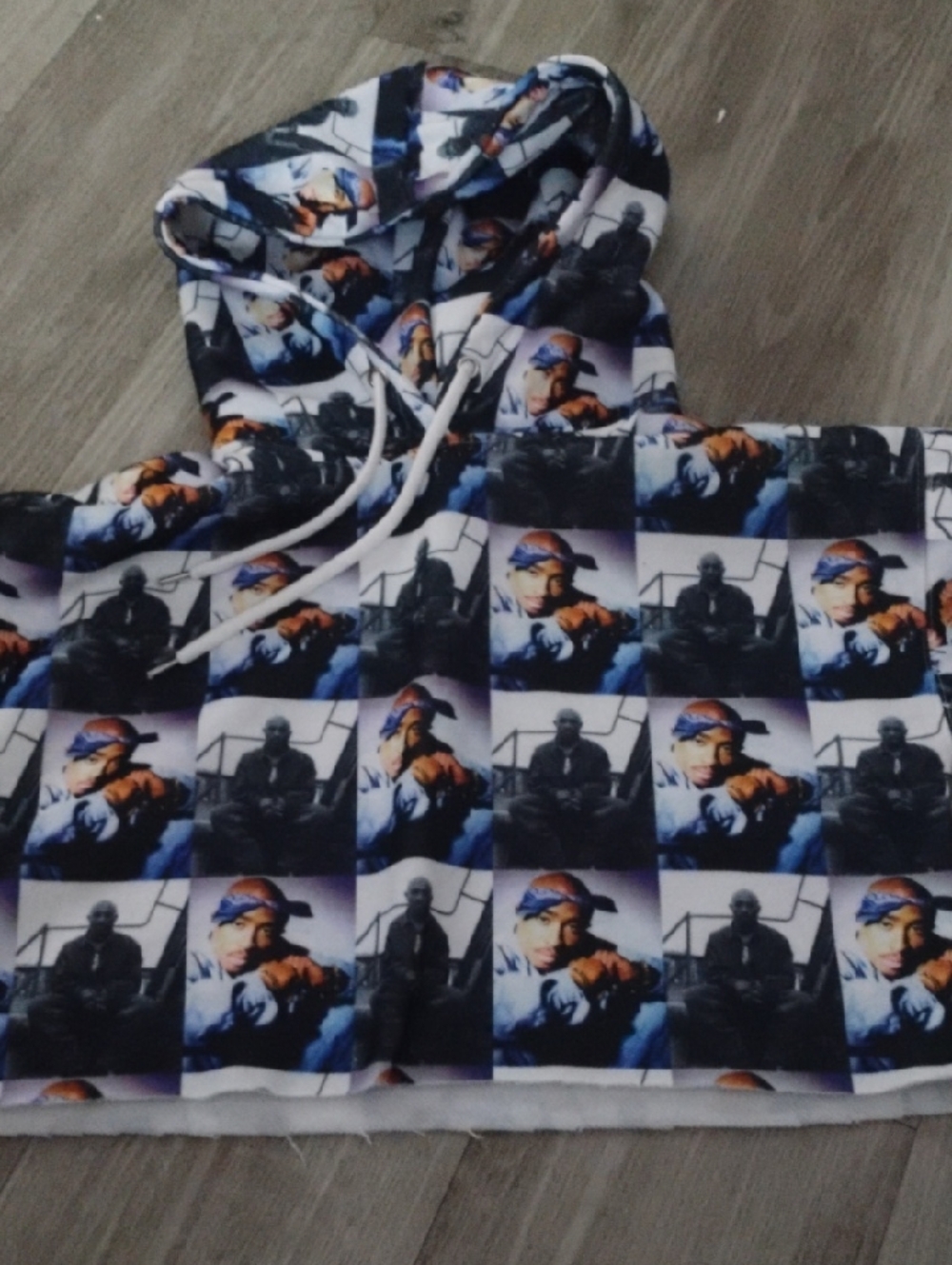 2Pac Cropped Graphic Hoodie Sweatshirt - Blue & Black🆕✨